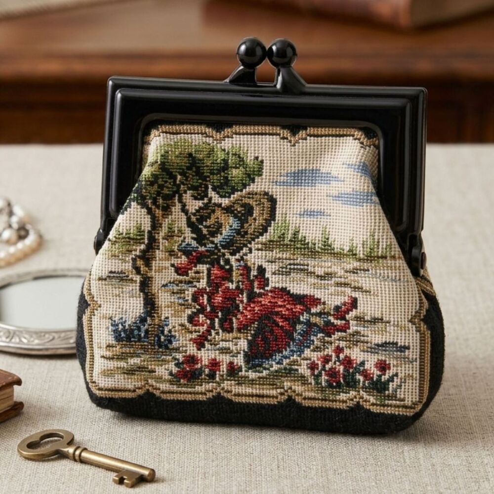 Vintage Tapestry Change Purse Needlepoint Coin Pouch Kiss Lock Cottagecore Small